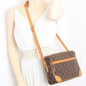 Louis Vuitton Crossbody Campaign 28